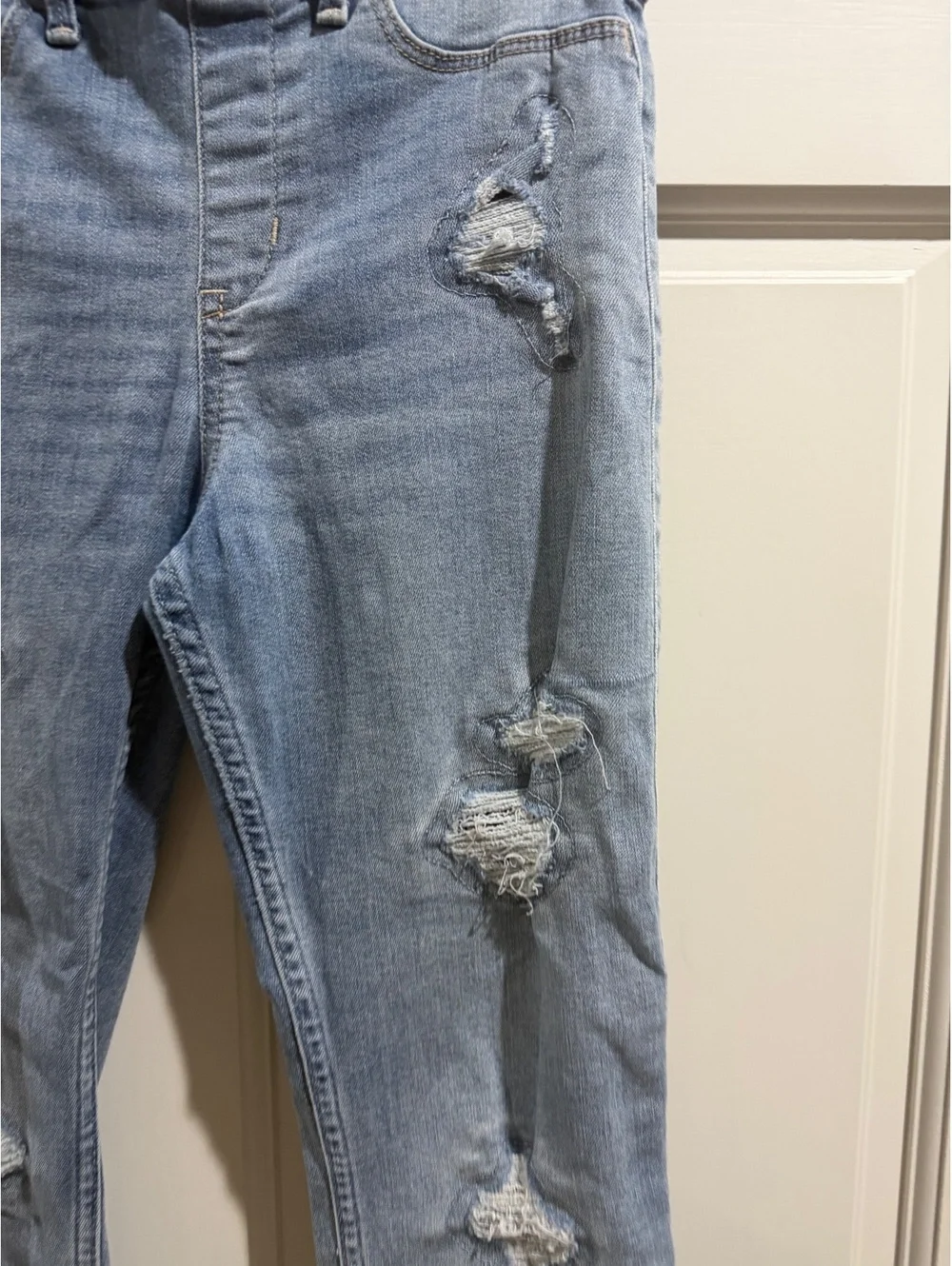 Abercrombie Kids Light Wash Distressed High-Rise Ankle Jean Leggings Size 13/14